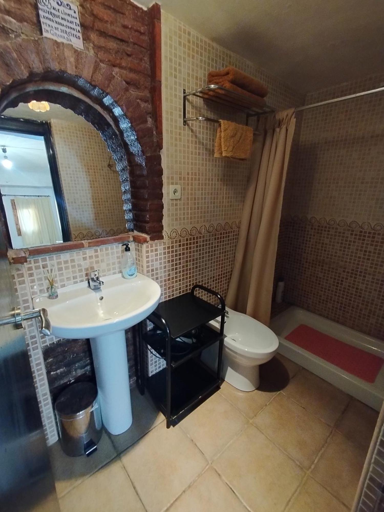 Apartamento Completo Reformado En Arco De Elvira - Centro Granada Quarto foto